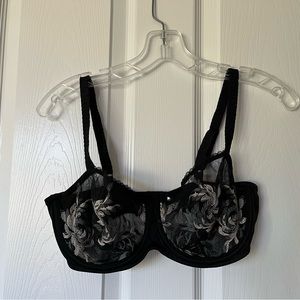 New Wacoal bra. Size 36D